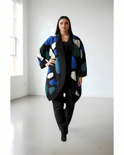 Lade das Bild in den Galerie-Viewer, MOS- Mirror of Style Teddy Cardigan in Blau Grün Schwarz - alle Größen
