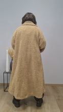 Load image into Gallery viewer, CN-G Teddy Mantel in Camel 4 Größen bis Größe 62- kurzzeitig im Halloween Special
