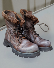 Lade das Bild in den Galerie-Viewer, Papucei Stiefelette Jason brown
