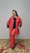 Lade das Bild in den Galerie-Viewer, Stylischer Blazer in Rot Größe 42 bis 62 - Studio
