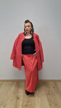 Lade das Bild in den Galerie-Viewer, Stylischer Blazer in Rot Größe 42 bis 62 - Studio
