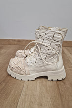 Lade das Bild in den Galerie-Viewer, Papucei Zenith Avantgarde High Top Fashion Sneaker in Creme bis Gr 42

