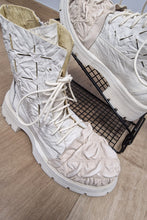 Lade das Bild in den Galerie-Viewer, Papucei Zenith Avantgarde High Top Fashion Sneaker in Creme bis Gr 42
