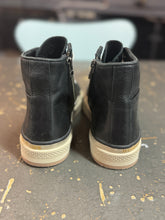 Lade das Bild in den Galerie-Viewer, Rebecca White Sneaker Wash Black
