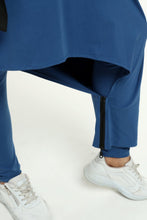 Lade das Bild in den Galerie-Viewer, Jumpsuit von Mädchenglück in Blau bis Größe 62 nur noch wenige in Pink
