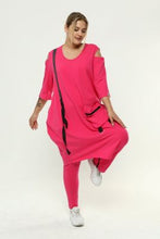 Lade das Bild in den Galerie-Viewer, Jumpsuit von Mädchenglück in Blau bis Größe 62 nur noch wenige in Pink
