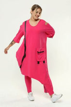 Lade das Bild in den Galerie-Viewer, Jumpsuit von Mädchenglück in Blau bis Größe 62 nur noch wenige in Pink
