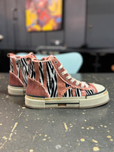 Lade das Bild in den Galerie-Viewer, Rebecca White Sneaker Zebra Velvet Zucca
