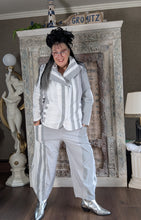 Lade das Bild in den Galerie-Viewer, Sinne Set STARK REDUZIERT Blazer und Hose mit Memory Taft auch einzeln verfügbar
