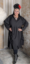 Lade das Bild in den Galerie-Viewer, H4 2 Teiler mit Kleid und Weste in regular und plussize
