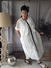 Lade das Bild in den Galerie-Viewer, Mädechenglück 2 Teiler Kleid &quot;Tanja&quot; mit Netzjacke in Weiss
