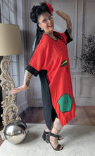 Lade das Bild in den Galerie-Viewer, Kleid von CN-G mit Cut Out bis Größe 64 Oversize Style
