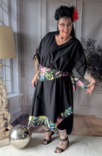 Load image into Gallery viewer, SALE CNG Sommerkleid in 4 Größen bis Gr 54/56
