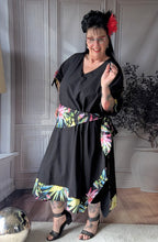 Load image into Gallery viewer, SALE CNG Sommerkleid in 4 Größen bis Gr 54/56

