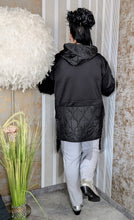 Load image into Gallery viewer, H4 Jacke mit Reißverschluss in Stoff,- und Mustermix bis Größe 54
