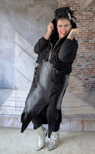 Load image into Gallery viewer, Redesign Sweatmantel bis Größe 54 in Batik Muster
