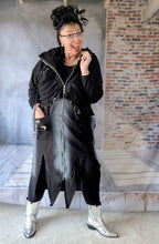 Load image into Gallery viewer, Redesign Sweatmantel bis Größe 54 in Batik Muster
