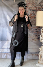 Load image into Gallery viewer, 2 Teiler Kleid mit Überwurf Jacke - raffiniert und aussergewöhnlich bis Größe 50

