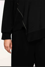 Lade das Bild in den Galerie-Viewer, Asymmetrischer Sweater mit Stoffmix Größe 42 bis 63 - Gozzip Black
