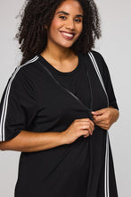 Load image into Gallery viewer, Lässiges Sweat-Kleid mit Zipper- und Streifen-Details bis Gr 62 - Studio
