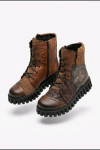Lade das Bild in den Galerie-Viewer, Exklusive Designer-Stiefeletten im Avantgarde-Look in Cognac Braun Anastasia- Papucei
