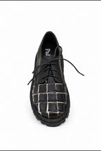 Lade das Bild in den Galerie-Viewer, Exklusive Designer-Halbschuhe im Avantgarde-Look Romy - Papucei
