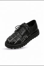 Lade das Bild in den Galerie-Viewer, Exklusive Designer-Halbschuhe im Avantgarde-Look Romy - Papucei
