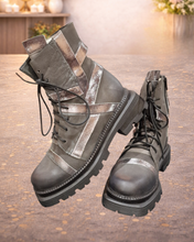 Lade das Bild in den Galerie-Viewer, Papucei Stiefelette in Grau mit Silber Gr 38 bis 42
