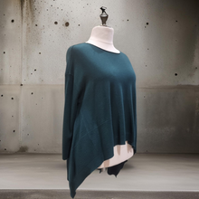 Lade das Bild in den Galerie-Viewer, Flauschig und kuscheliger Vokuhila Pullover in 4 Farben bis Größe 54/56
