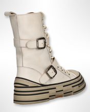 Lade das Bild in den Galerie-Viewer, Rebecca White Boot Offwhite
