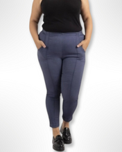 Lade das Bild in den Galerie-Viewer, Elastische Jeggings Hose in blau
