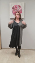 Laden und Abspielen von Videos im Galerie-Viewer, CNG Longtunika Kleid in 4 Größen bis Größe 60/62
