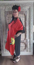 Laden und Abspielen von Videos im Galerie-Viewer, Kleid von CN-G mit Cut Out bis Größe 64 Oversize Style
