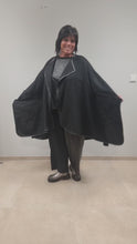 Laden und Abspielen von Videos im Galerie-Viewer, CNG Poncho Überwurf in Schwarz
