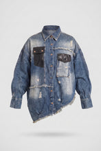 Load image into Gallery viewer, Stylisches Denim-Piece im Washed-Look mit Cutouts – RÉ DESIGN
