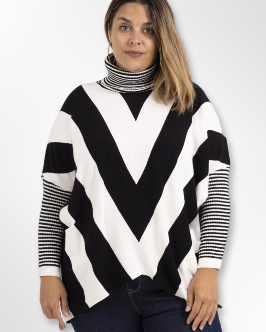 Kuscheliger Pullover in Schwarz Weiß im Streifenlook Gr 42 bis 56