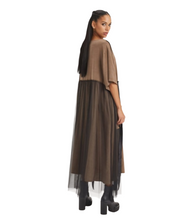 Lade das Bild in den Galerie-Viewer, H4 Kleid in braun mit vielen Details Gr 38 bis 50
