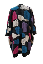 Lade das Bild in den Galerie-Viewer, MOS- Mirror of Style Teddy Cardigan in Pink Beige Schwarz - alle Größen
