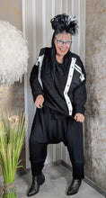 Load image into Gallery viewer, H4- Pulli mit Strick und Memory Taft bis Gr 54
