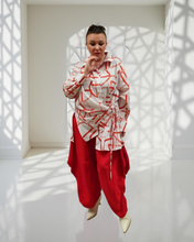 Lade das Bild in den Galerie-Viewer, High Fashion raffinierte Bluse in angesagtem Design und Farbe mit Muster bis Größe 58

