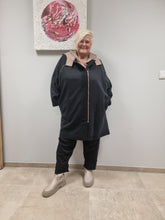 Lade das Bild in den Galerie-Viewer, 𝐒𝐚𝐥𝐞- CN-G Jacke aus Sweatmaterial in 2 Farben bis Größe 60
