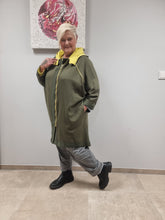 Lade das Bild in den Galerie-Viewer, 𝐒𝐚𝐥𝐞- CN-G Jacke aus Sweatmaterial in 2 Farben bis Größe 60
