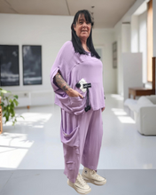 Lade das Bild in den Galerie-Viewer, Maxlive Set mit Oversize Tunika und Anfänger Bhaggy Größe 38 bis 54 in Flieder
