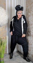 Load image into Gallery viewer, H4- Pulli mit Strick und Memory Taft bis Gr 54
