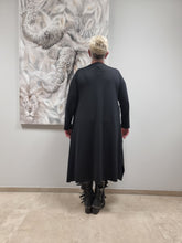 Load image into Gallery viewer, Kleid von CN-G in 4 Größen bis Größe 60 mit Lederoptik
