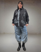 Lade das Bild in den Galerie-Viewer, Redesign Bluse mit Strass in Schwarz Blau Größe 38 bis 54
